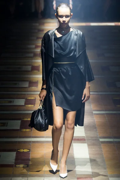 Look 22